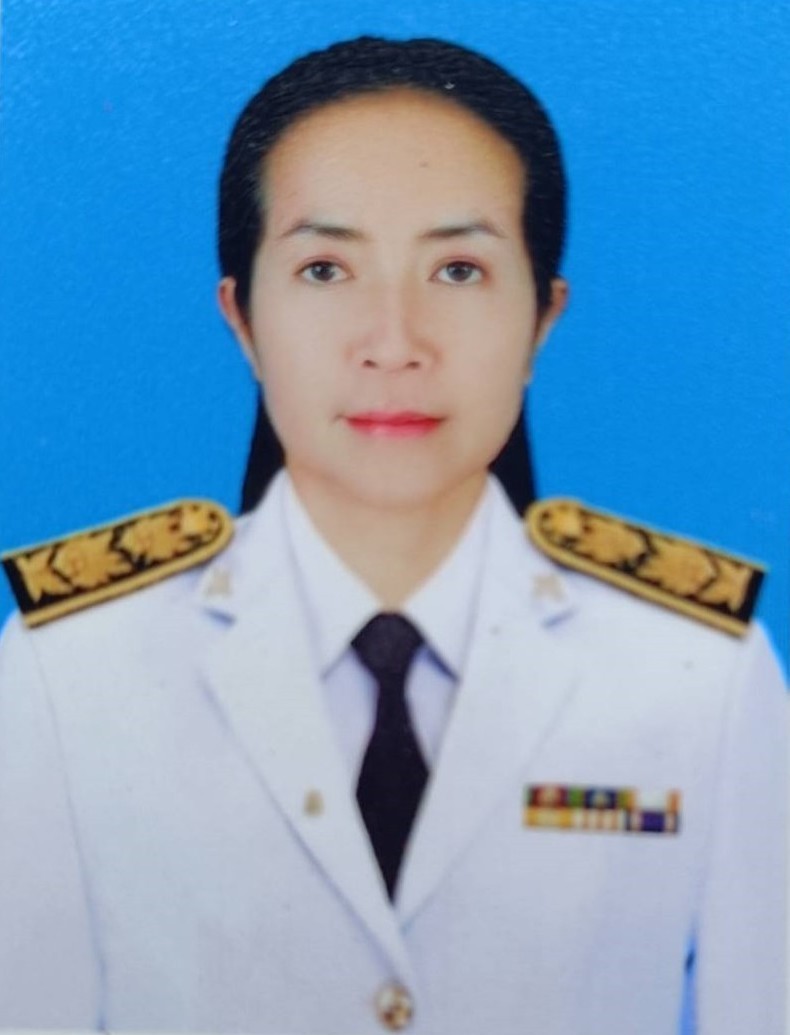 นางพรทิพย์ ดีวันไชย