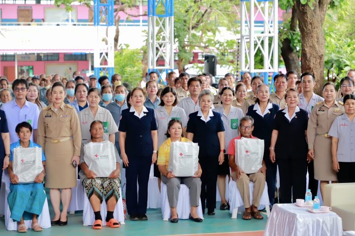 อบจ.สกลนคร ร่วมกิจกรรมหน่วยแพทย์เคลื่อนที่ พอ.สว. จังหวัดสกลนคร ประจำปีงบประมาณ 2568