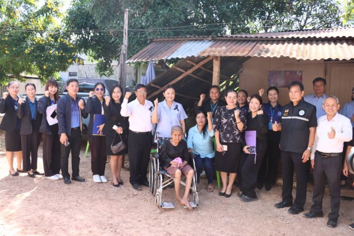 อบจ.สกลนคร มอบบ้านตามโครงการปรับสภาพแวดล้อมที่อยู่อาศัยสำหรับคนพิการ ประจำปีงบประมาณ 2568