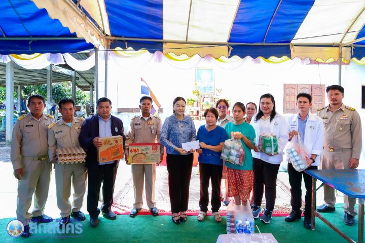 อบจ.สกลนคร ลงพื้นที่มอบสิ่งของช่วยเหลือครอบครัวผู้ประสบอัคคีภัย อำเภอกุดบาก