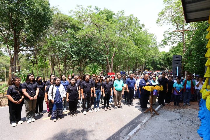 อบจ.สกลนคร ร่วมสืบสานศรัทธาและประเพณีอันยิ่งใหญ่ ณ วัดถ้ำพวง เปิดงานนมัสการสังเวชนียสถาน และประเพณีบุญบั้งไฟ อ.ส่องดาว