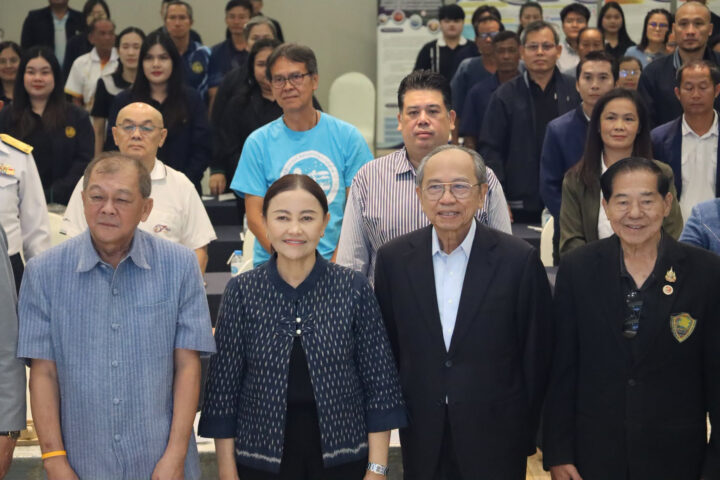 อบจ.สกลนคร เข้าร่วมรับฟัง การประชุมปัจฉิมนิเทศ “โครงการศึกษาความเหมาะสม สำรวจ ออกแบบ พื้นที่ชุ่มน้ำหนองหาร จังหวัดสกลนคร เพื่อการอนุรักษ์ ฟื้นฟูระบบนิเวศและทรัพยากรธรรมชาติ”