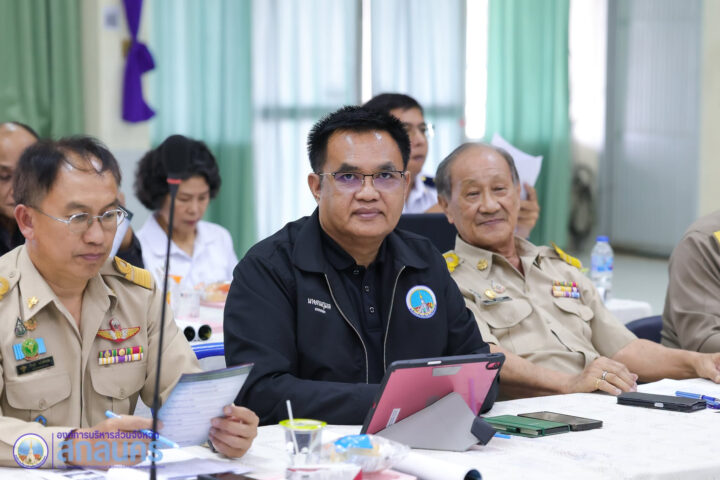 อบจ.สกลนคร ร่วมประชุมเตรียมความพร้อมจัดงานประเพณีแห่ปราสาทผึ้งและแข่งขันเรือยาว ชิงถ้วยพระราชทานฯ ประจำปี 2569