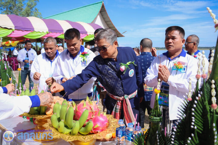 อบจ.สกลนคร ร่วมสืบสานประเพณีแข่งขันเรือพาย ประจำปีงบประมาณ พ.ศ. 2570