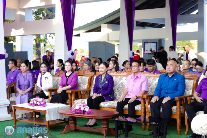 อบจ.สกลนคร จัดพิธีปิดและมอบรางวัลการแข่งขันเรือยาวประเพณี ชิงถ้วยพระราชทานฯ จังหวัดสกลนคร ประจำปี 2569 อย่างยิ่งใหญ่