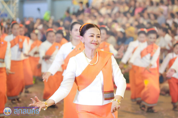 อบจ.สกลนคร ร่วมพิธีปล่อยขบวน “แห่ปราสาทผึ้ง” ประจำปี 2569 ยิ่งใหญ่อลังการ จัดเต็มขบวน “วิจิตรตระการ ภูษามหาปราสาท” และปราสาทผึ้งสร้างสรรค์ “มนตรา นาคาคราม”
